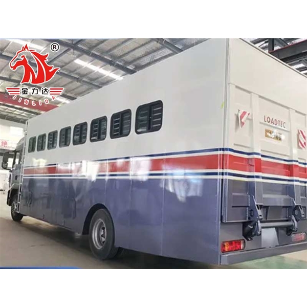 大庆自行式运马车